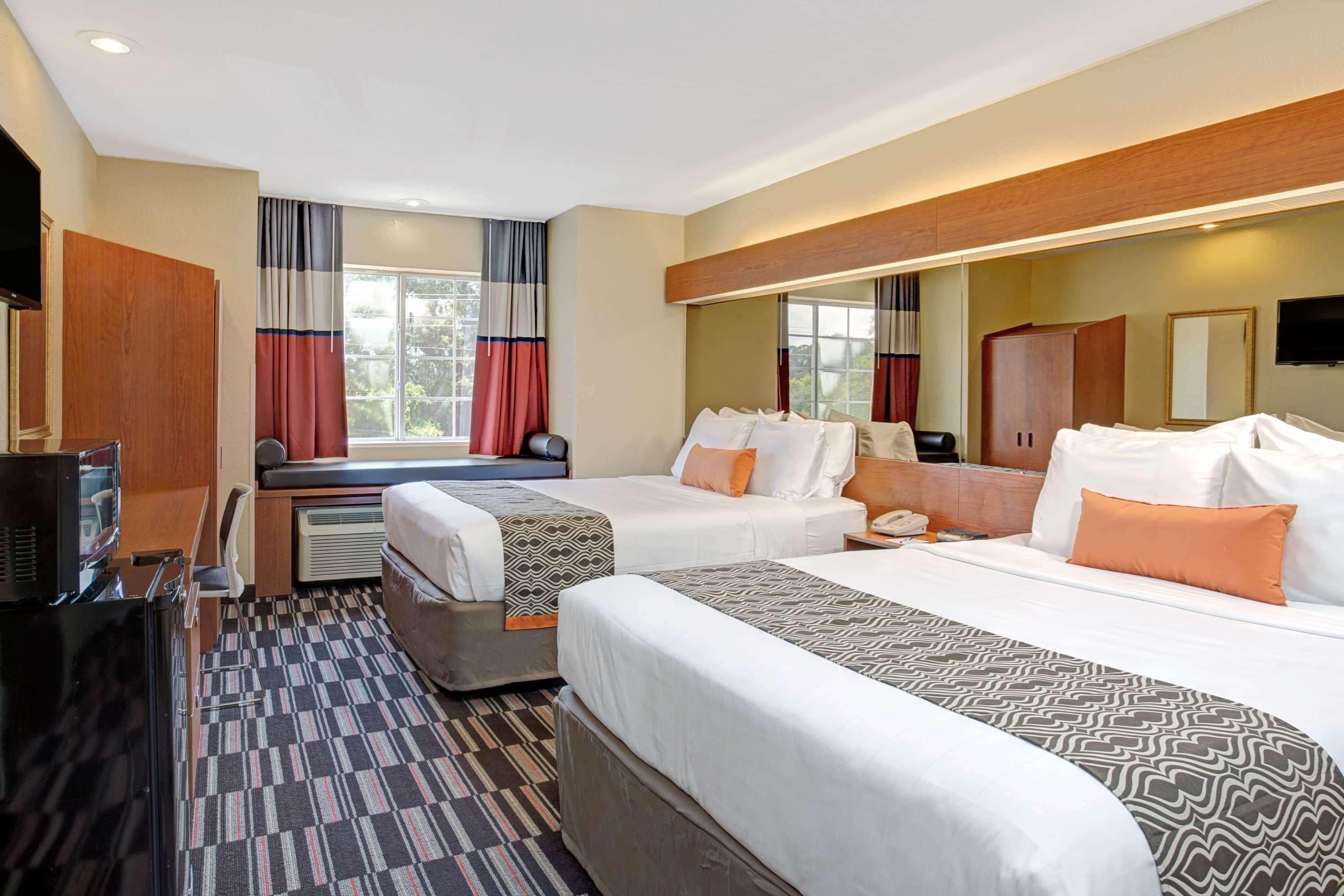 Microtel & By Wyndham Hotel