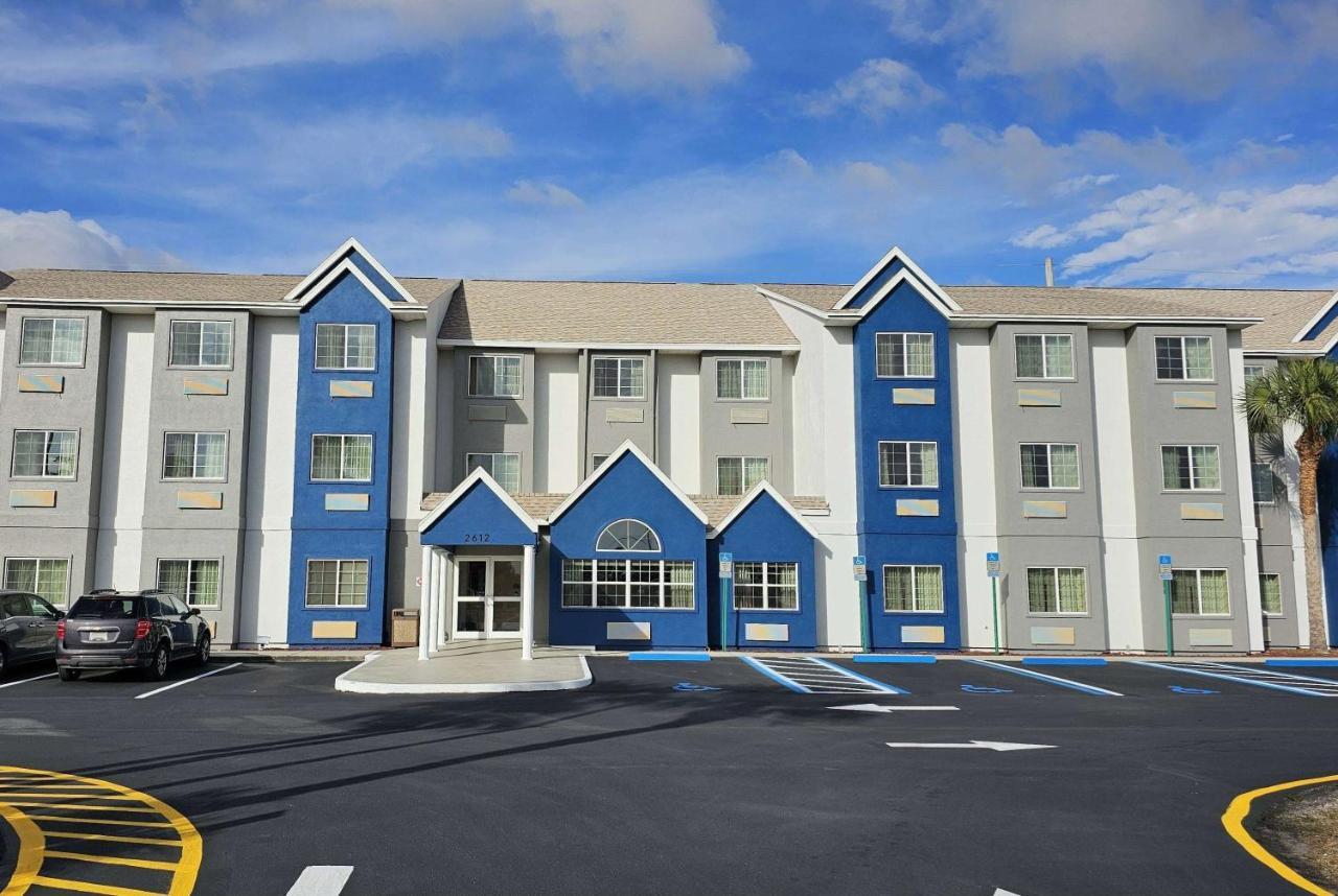 Microtel & By Wyndham