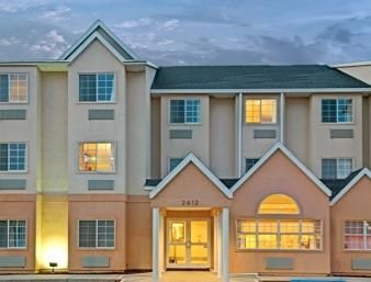 Hotel Microtel & By Wyndham